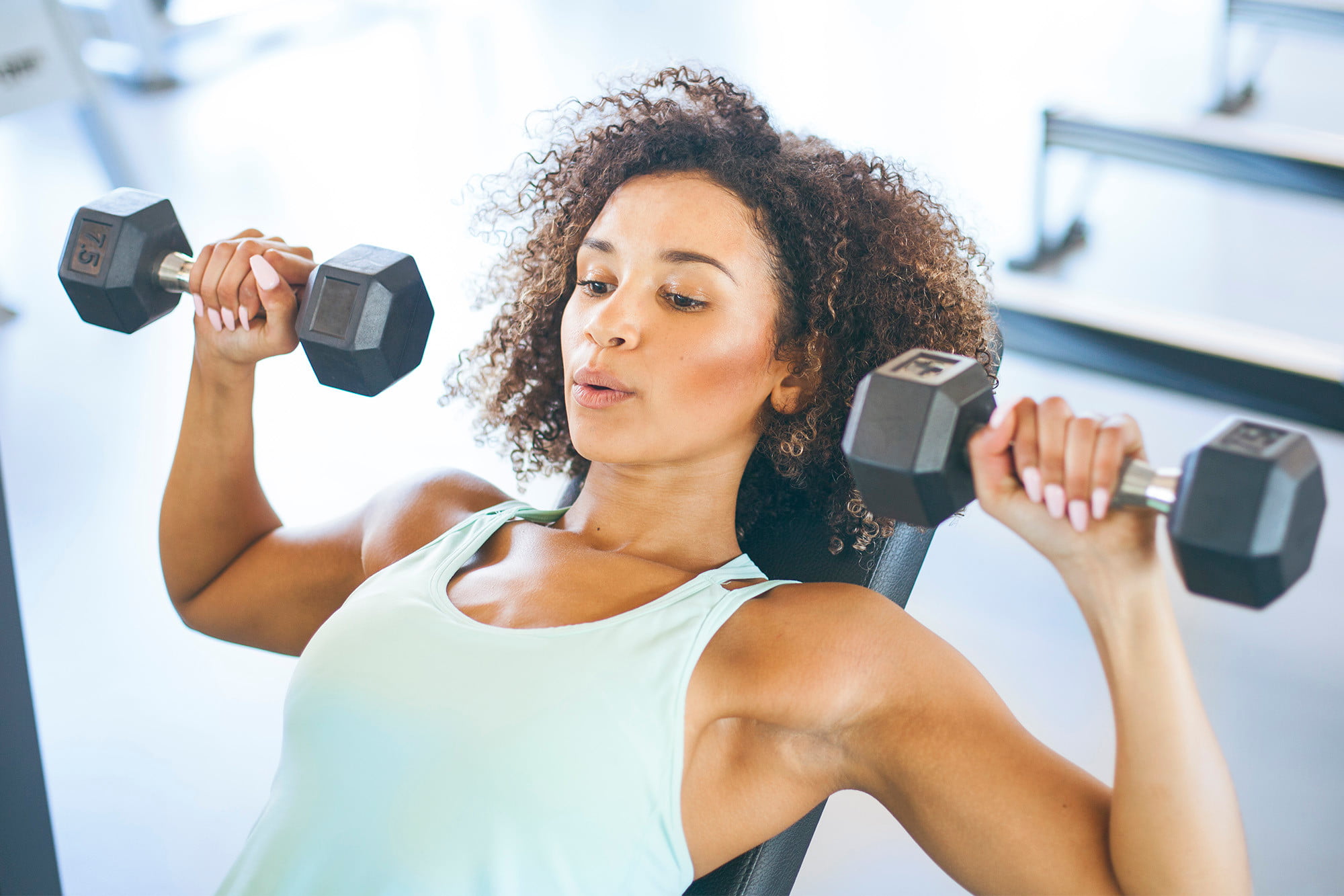 Strength training tied to higher coronary heart fitness than aerobic
