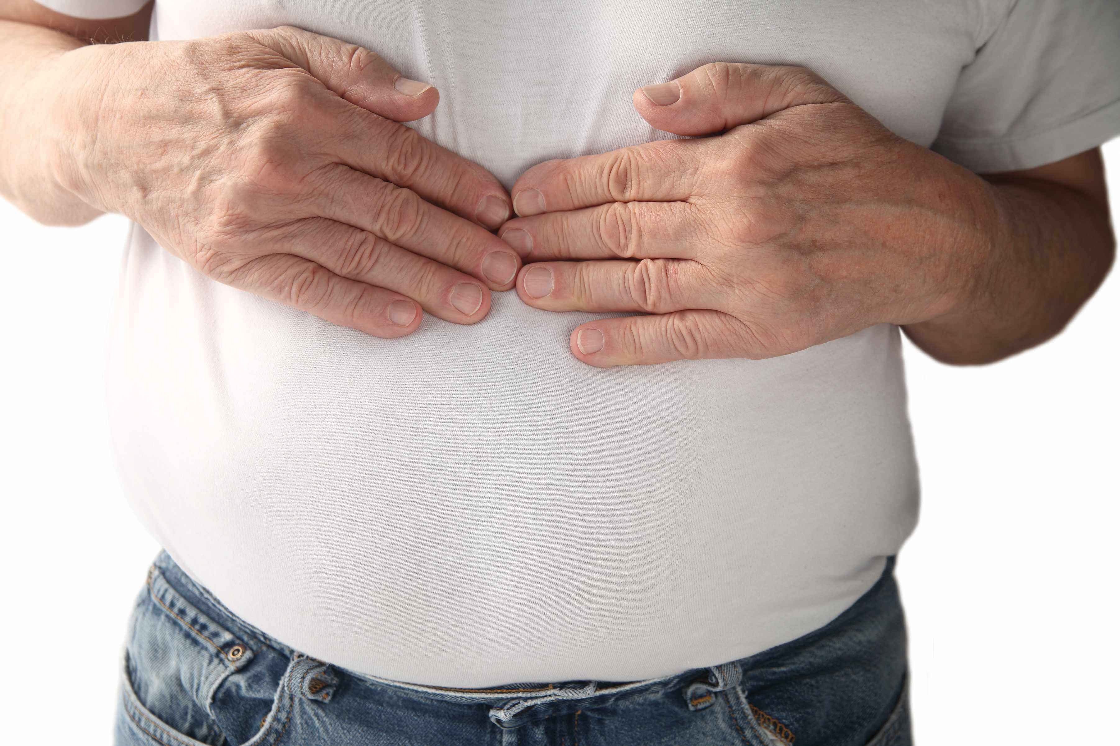 Domestic treatments to lessen abdominal bloating